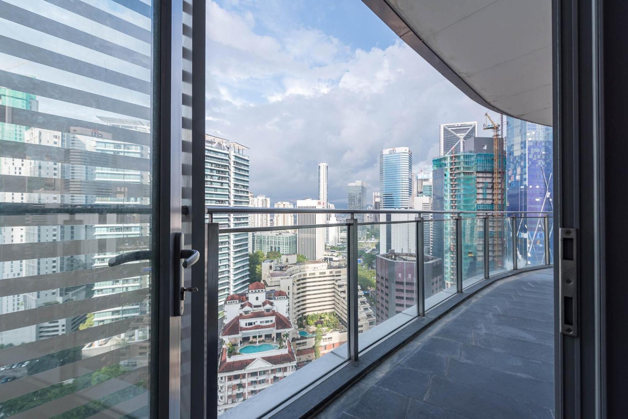 1 Min To Klcc Twin Tower Apartment กัวลาลัมเปอร์ ภายนอก รูปภาพ